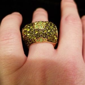 Rare, Retired Kirk's Folly crystal ring - sz 5